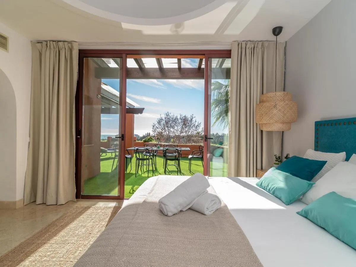 Villa La Alzambra Duplex Penthouse Sea Views Marbella Ferienhaus